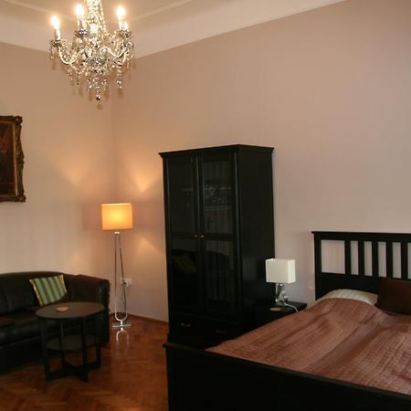 Diamonds Apartment With 2 Rooms Near Guzsdu Udvar บูดาเปสต์ ภายนอก รูปภาพ