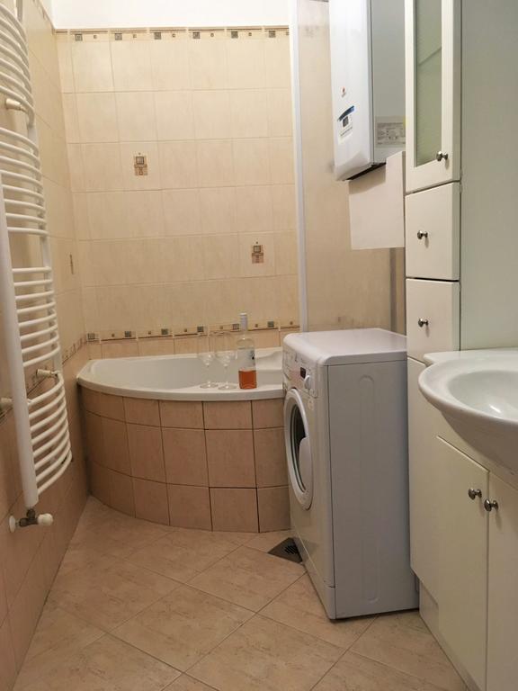Diamonds Apartment With 2 Rooms Near Guzsdu Udvar บูดาเปสต์ ภายนอก รูปภาพ