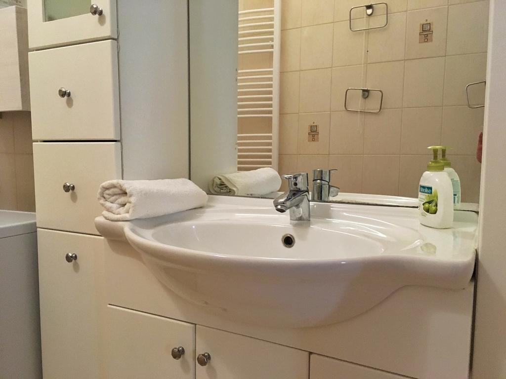 Diamonds Apartment With 2 Rooms Near Guzsdu Udvar บูดาเปสต์ ภายนอก รูปภาพ